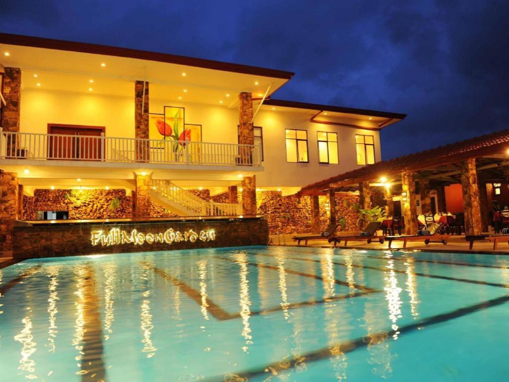 Full Moon Garden Hotel Negombo Exterior photo